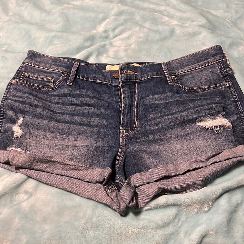 Hollister shorts